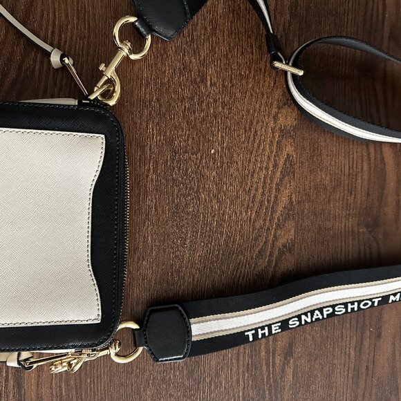 Marc Jacobs The Snapshot - Picture 4 of 6